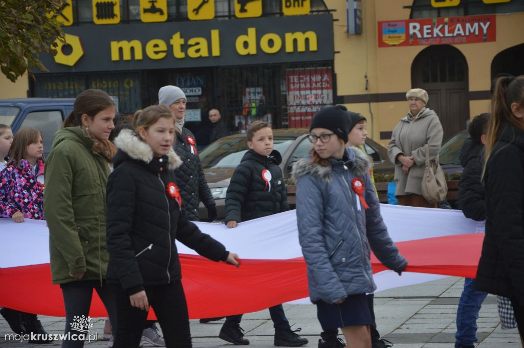 Wspólne śpiewanie Hymnu na Rynku