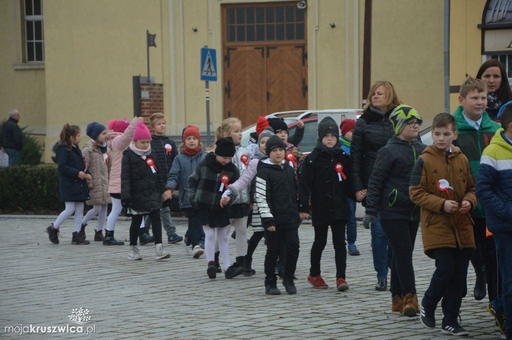 Wspólne śpiewanie Hymnu na Rynku