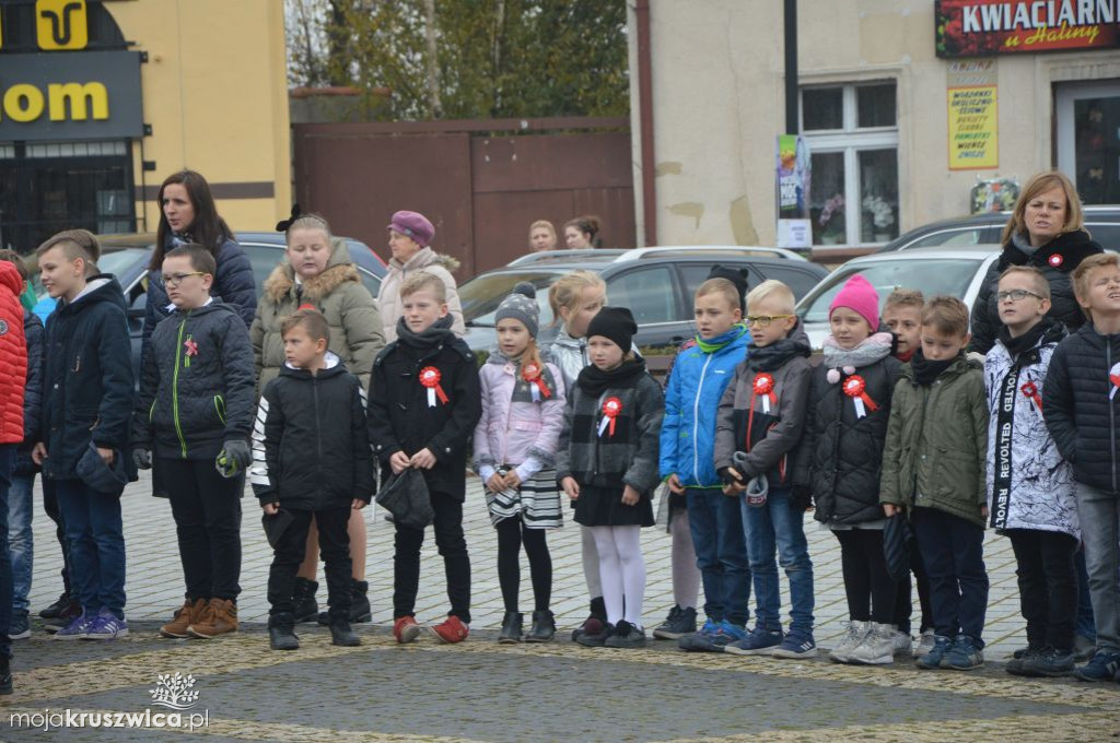 Wspólne śpiewanie Hymnu na Rynku