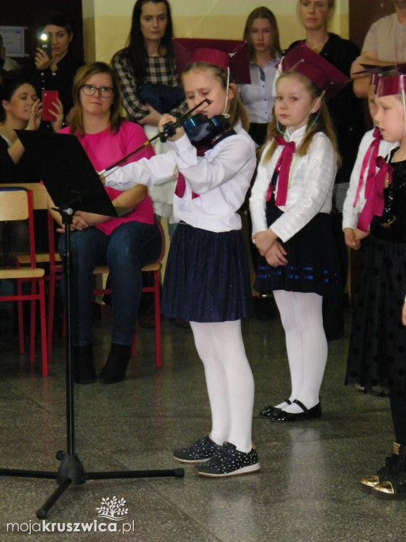 Ślubowanie dzieci w Bachorcach