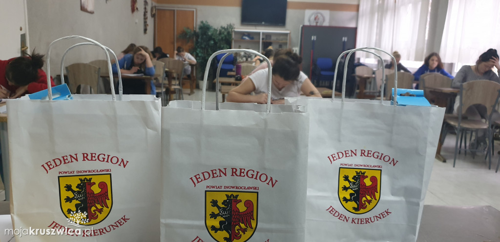 VII Szkolny konkurs ekologiczno-przyrodniczy  ?Z przyrodą na Ty?