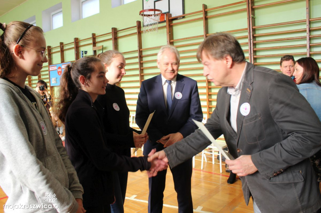 Apel w kruszwickich szkołach