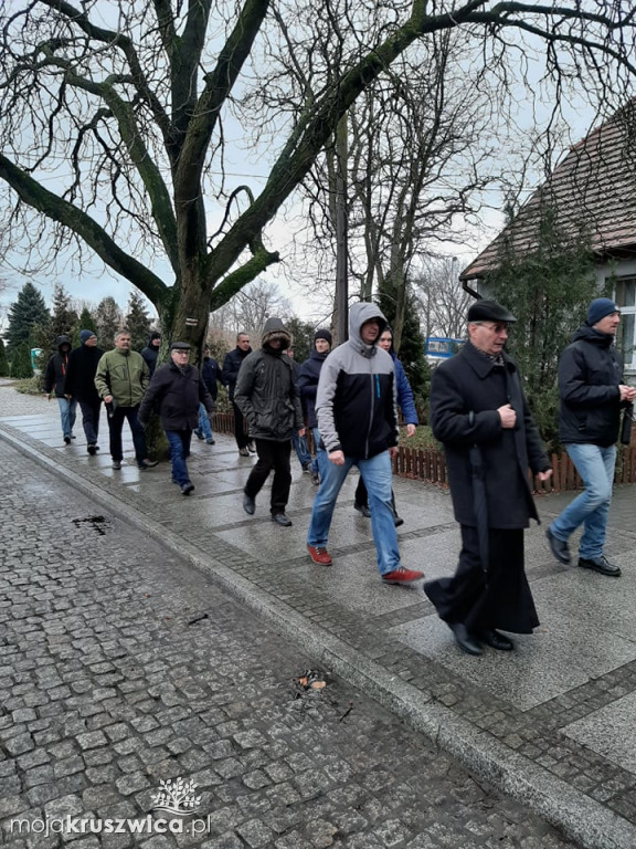Różaniec święty ulicami miasta