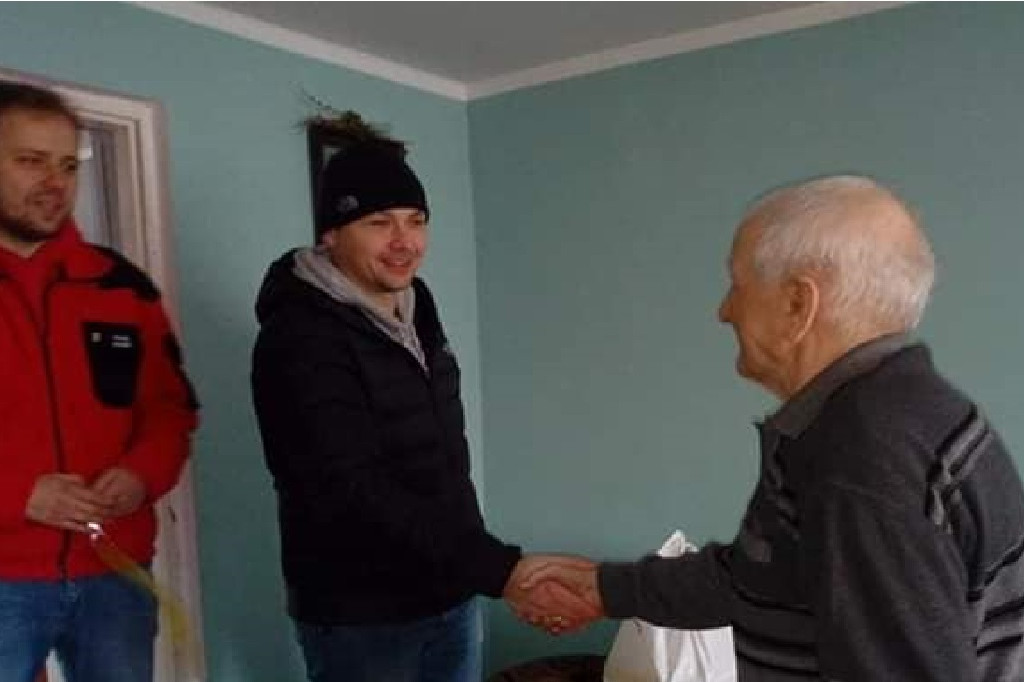 Odwiedzili kombatanów wdomach