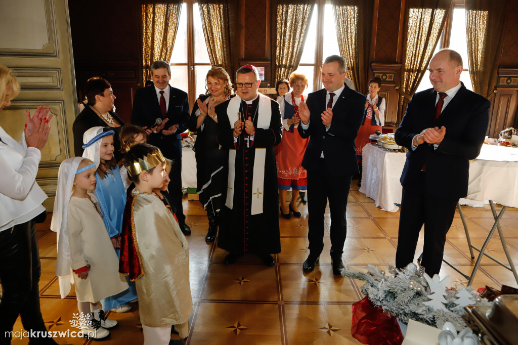 Spotkanie opłatkowe w dworze Artusa