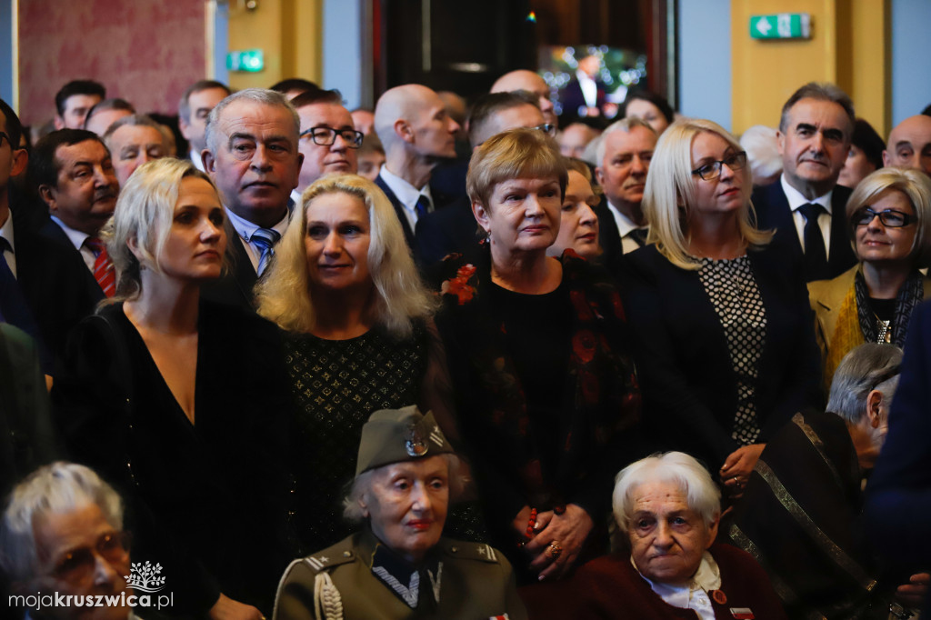 Spotkanie opłatkowe w dworze Artusa