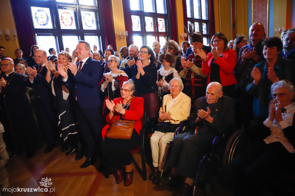 Spotkanie opłatkowe w dworze Artusa