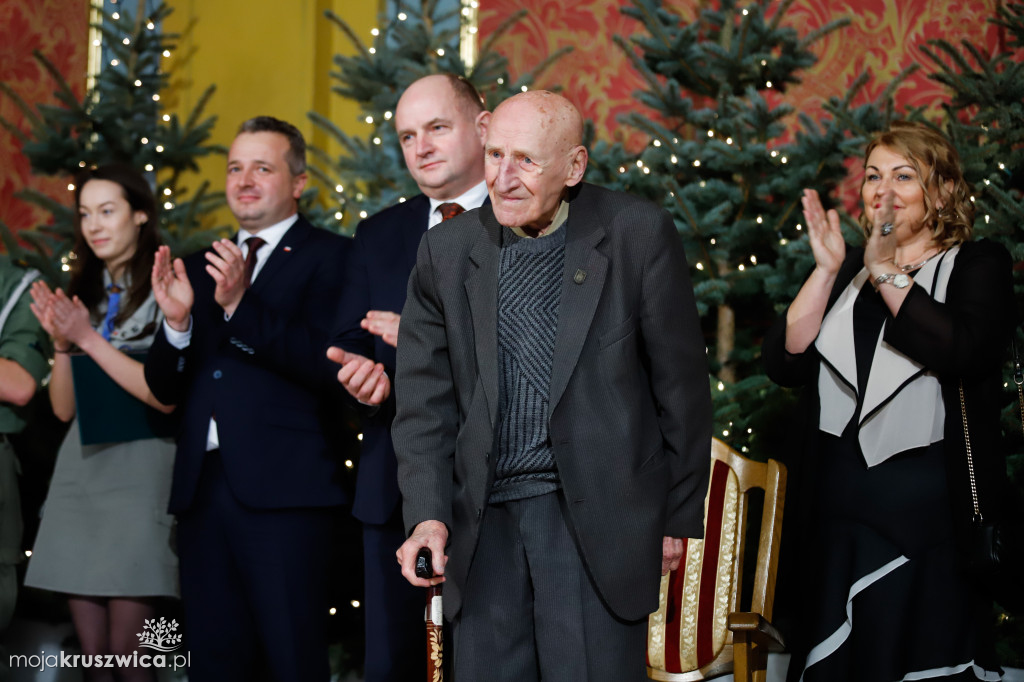 Spotkanie opłatkowe w dworze Artusa