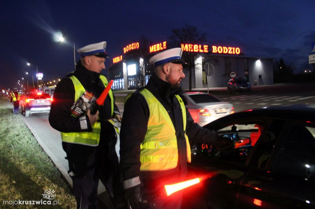 Skontrolowano kierujących na drogach