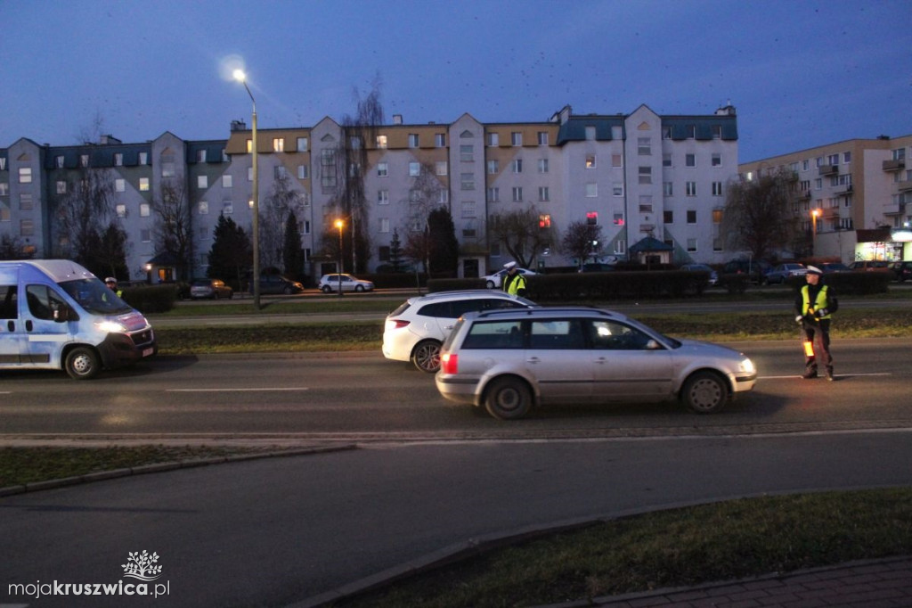 Skontrolowano kierujących na drogach