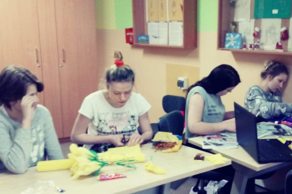 Warsztaty florystyczne i maraton gier w MOW