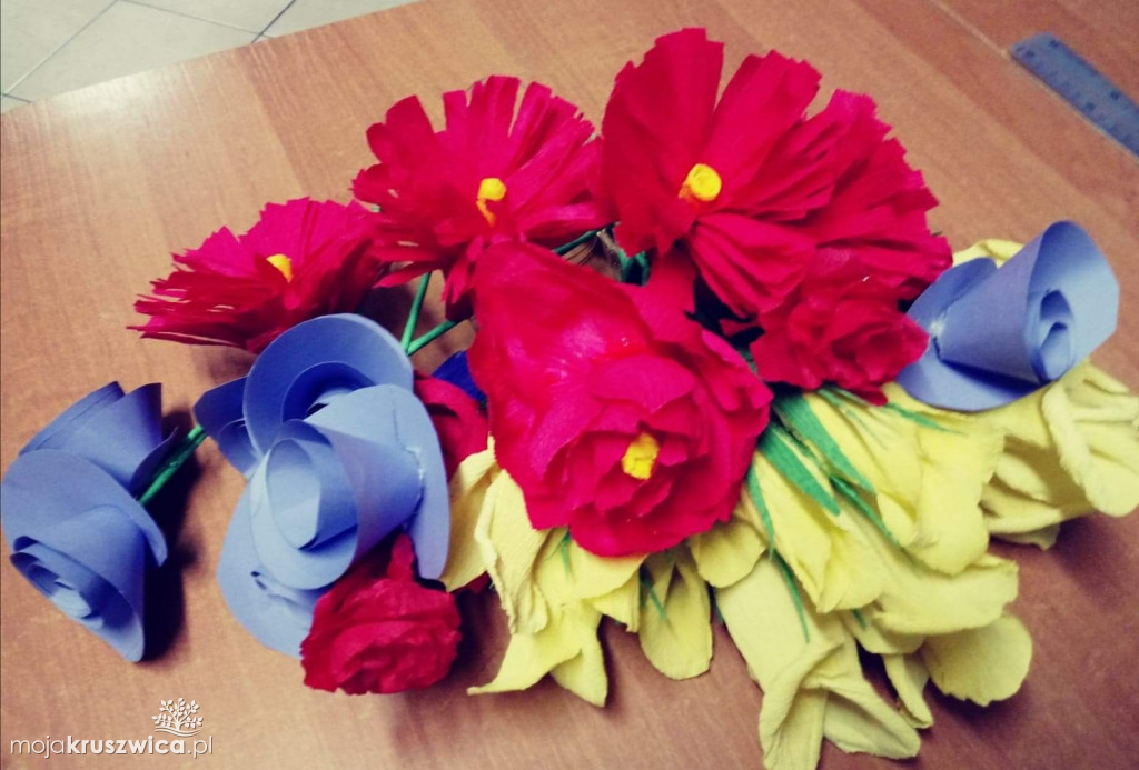 Warsztaty florystyczne i maraton gier w MOW
