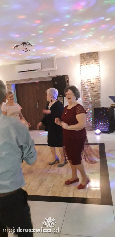Zabawa seniorów w Zajeździe u Piasta Kołodzieja