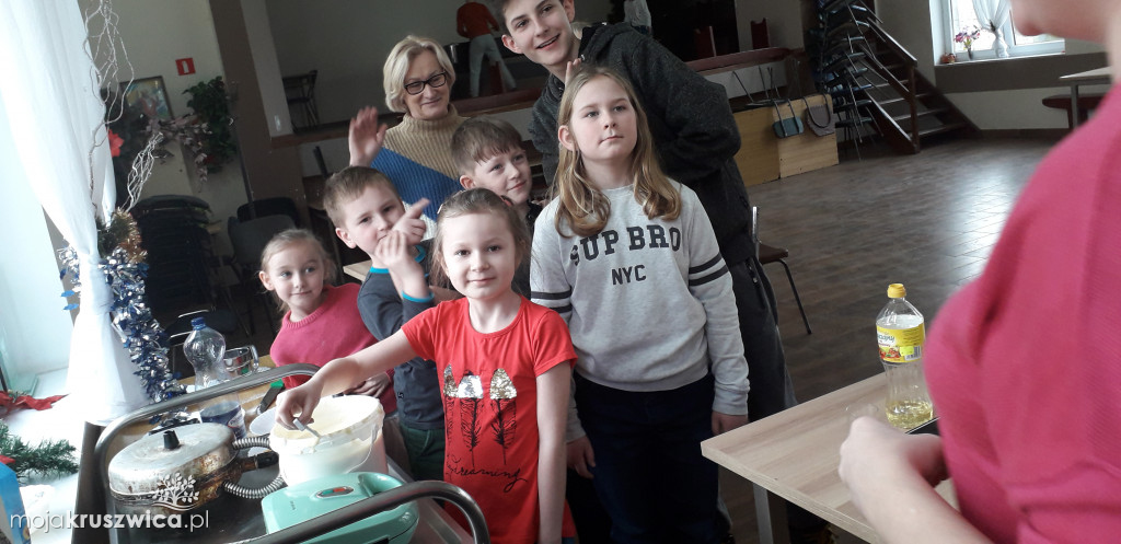 Zajęcia w świetlicy w Chełmcach
