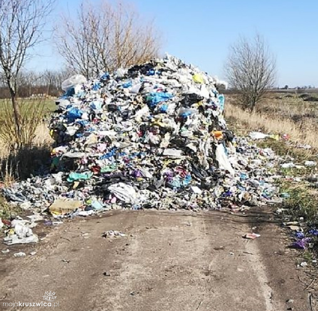 Kolejne śmieci podrzucone w naszej gminie