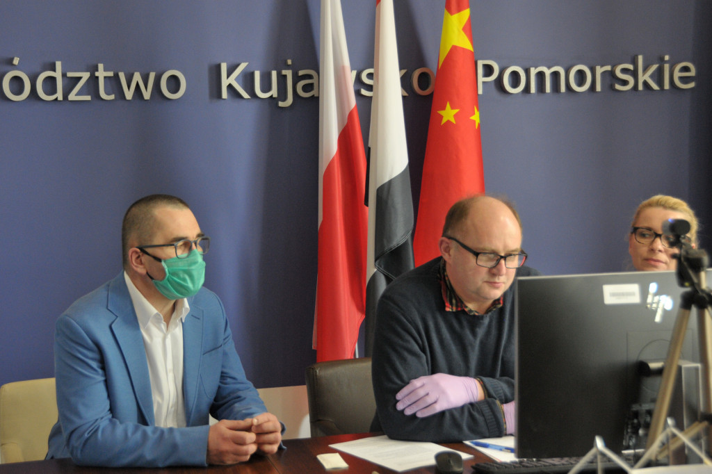Specjaliści z Wuhan wspierają lekarzy naszego regionu [ZDJĘCIA]