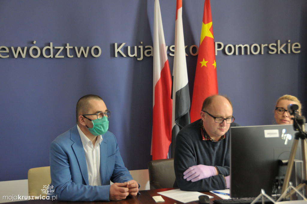 Specjaliści z Wuhan wspierają lekarzy naszego regionu [ZDJĘCIA]