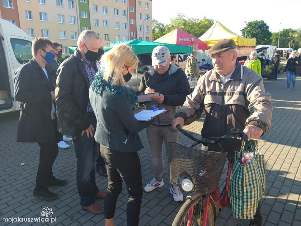 Zbierali podpisy pod kandydaturą Rafała Trzaskowskiego
