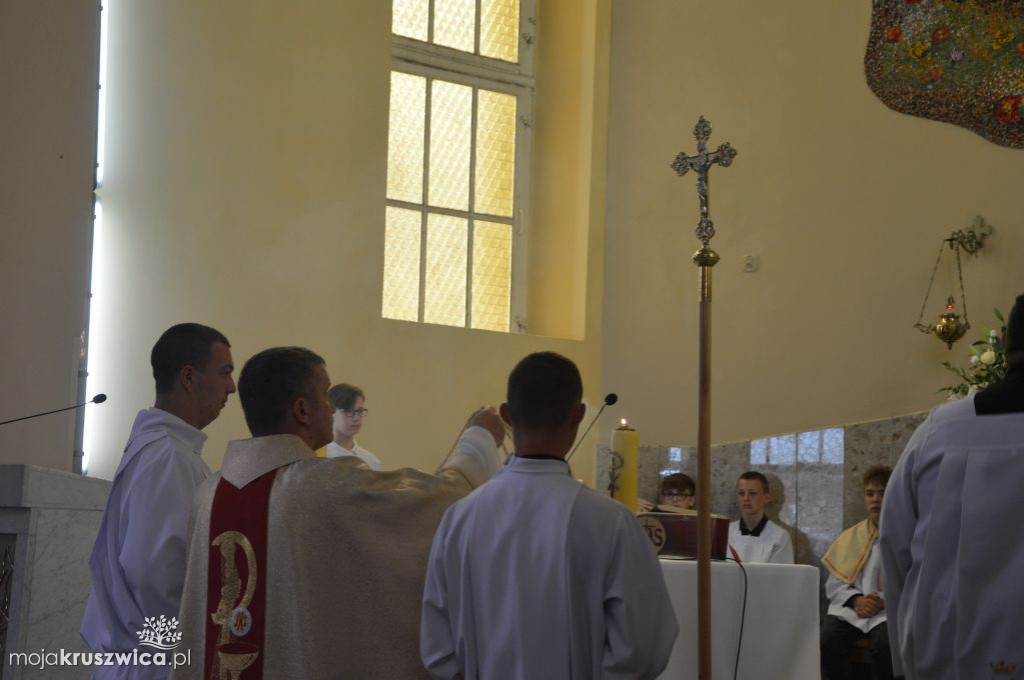 Boże Ciało w kościele św. Teresy od Dzieciątka Jezus w Kruszwicy