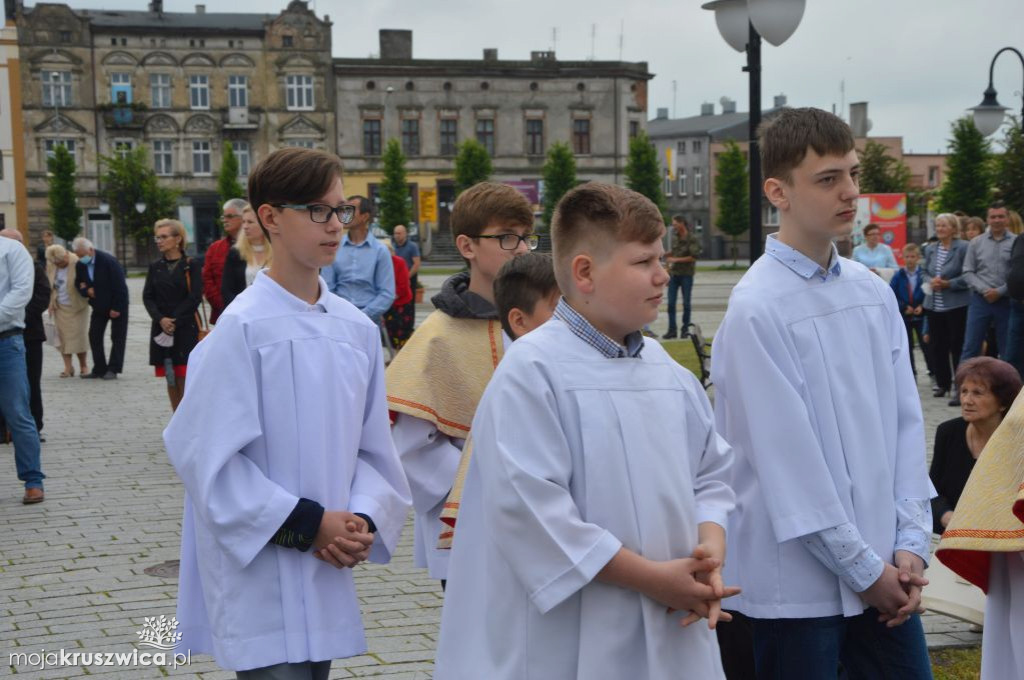 Boże Ciało w kościele św. Teresy od Dzieciątka Jezus w Kruszwicy