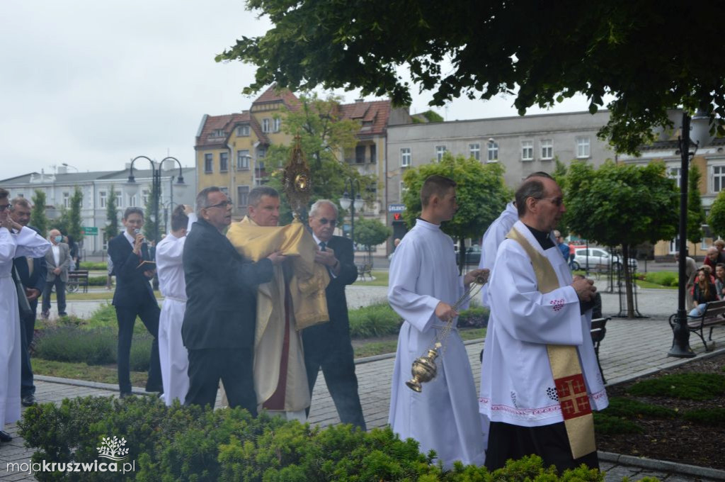 Boże Ciało w kościele św. Teresy od Dzieciątka Jezus w Kruszwicy