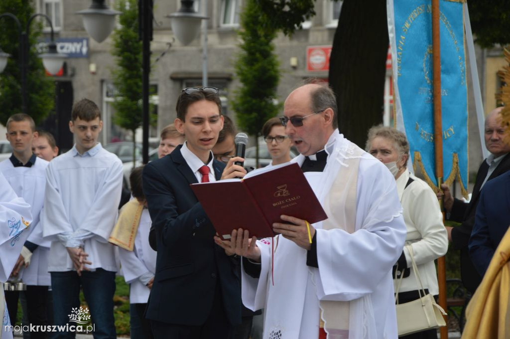 Boże Ciało w kościele św. Teresy od Dzieciątka Jezus w Kruszwicy