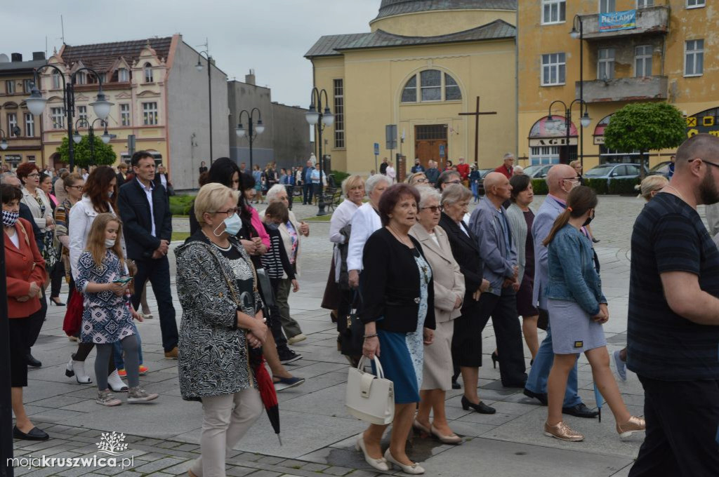 Boże Ciało w kościele św. Teresy od Dzieciątka Jezus w Kruszwicy