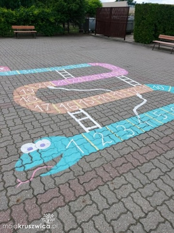 Plac gier dla dzieci przy Szkole Podstawowej nr 1