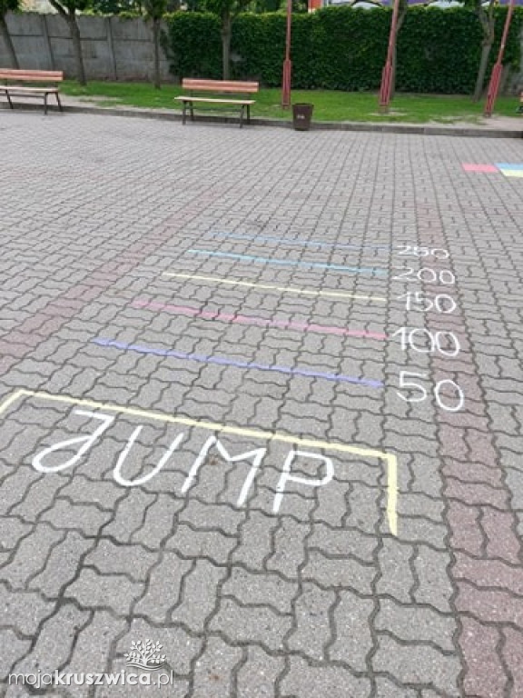 Plac gier dla dzieci przy Szkole Podstawowej nr 1