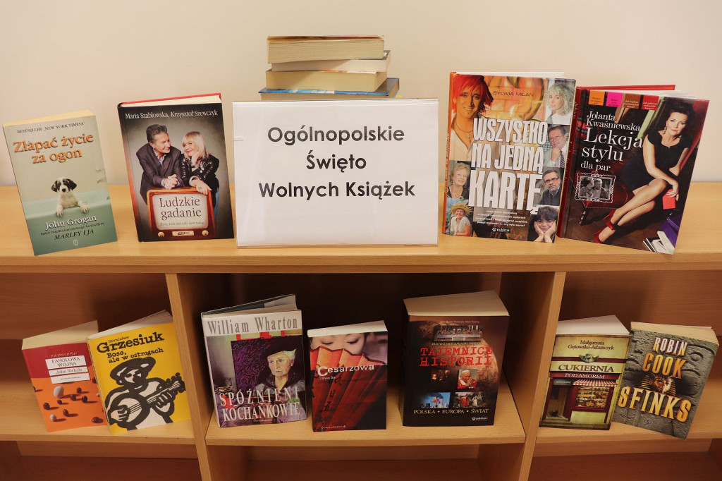 Skorzystaj z wirtualnego regału
