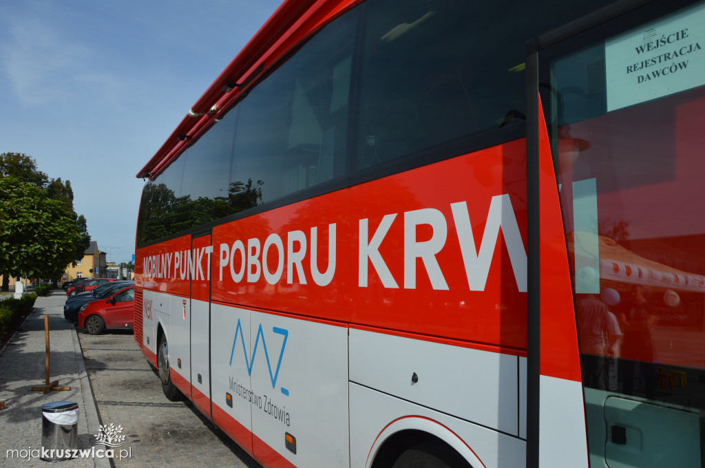 Dobiega końca zbiórka krwi na kruszwickim rynku [ZDJĘCIA]
