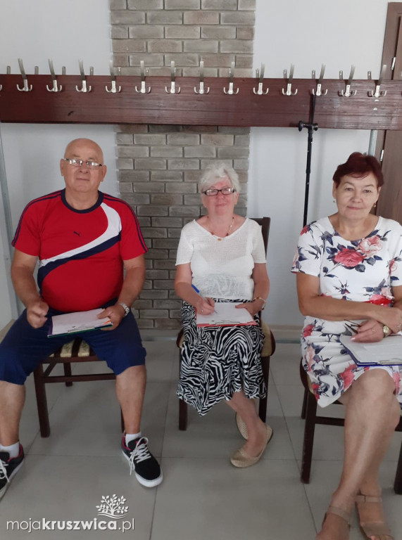 Seniorzy wzięli udział w symulacji działań parlamentu
