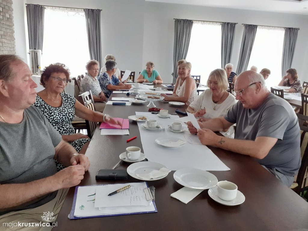 Seniorzy wzięli udział w symulacji działań parlamentu
