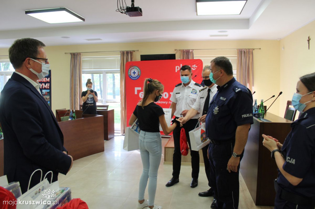 Wręczyli nagrody w sali sesyjnej