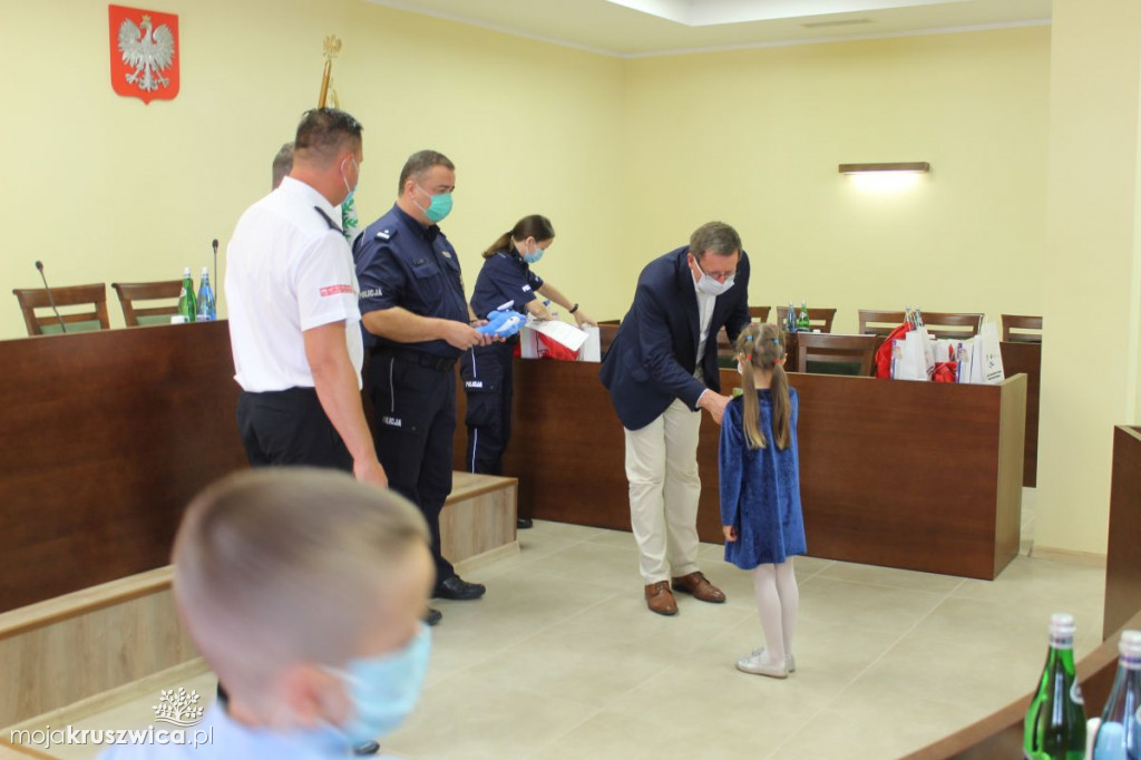 Wręczyli nagrody w sali sesyjnej