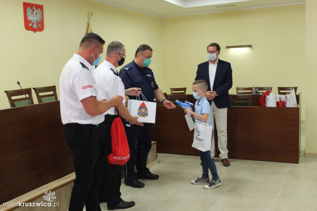 Wręczyli nagrody w sali sesyjnej