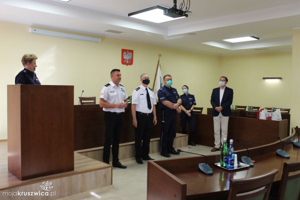 Wręczyli nagrody w sali sesyjnej