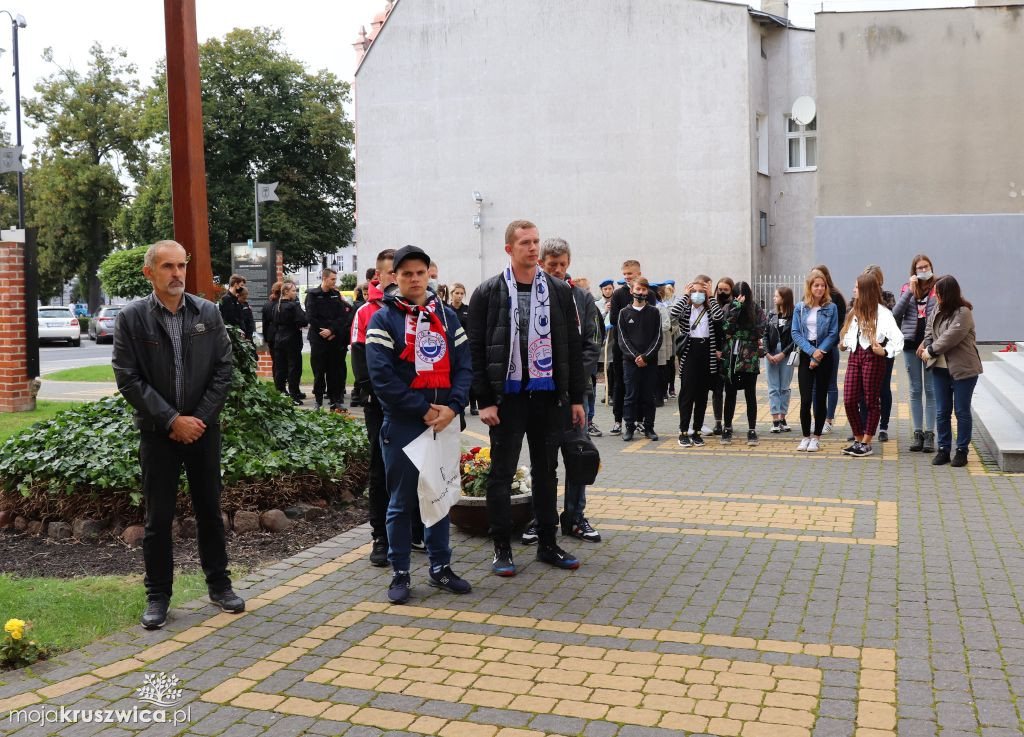 Pomaszerowaliśmy do Łagiewnik aby upamiętnić ofiary tragicznego września. Za nami Marsz Patriotyczny [ZDJĘCIA]