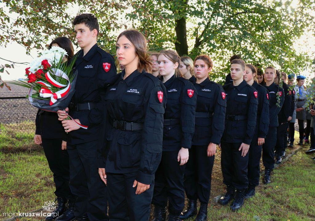 Pomaszerowaliśmy do Łagiewnik aby upamiętnić ofiary tragicznego września. Za nami Marsz Patriotyczny [ZDJĘCIA]