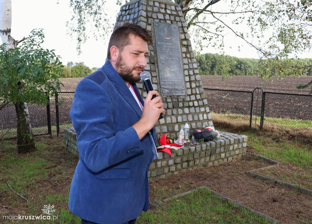 Pomaszerowaliśmy do Łagiewnik aby upamiętnić ofiary tragicznego września. Za nami Marsz Patriotyczny [ZDJĘCIA]