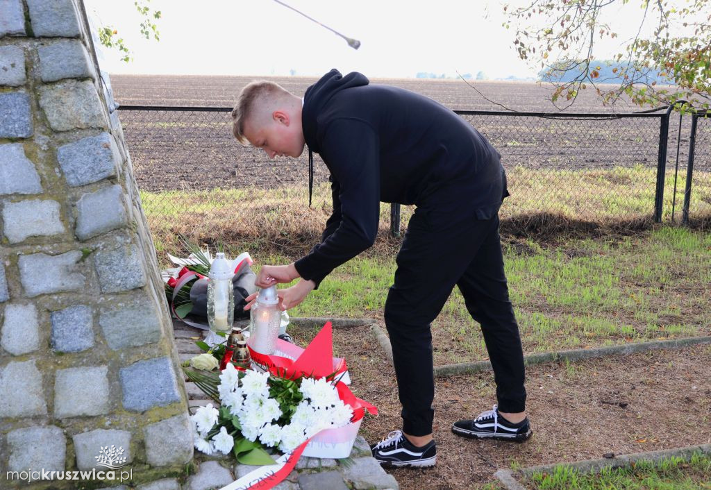 Pomaszerowaliśmy do Łagiewnik aby upamiętnić ofiary tragicznego września. Za nami Marsz Patriotyczny [ZDJĘCIA]