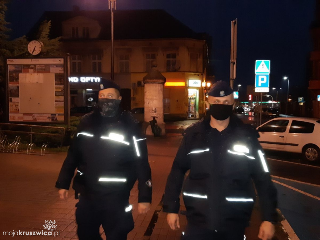  Pierwsze mandaty w naszym powiecie już wystawione. Ukarano do tej pory 19 osób [ZDJĘCIA]