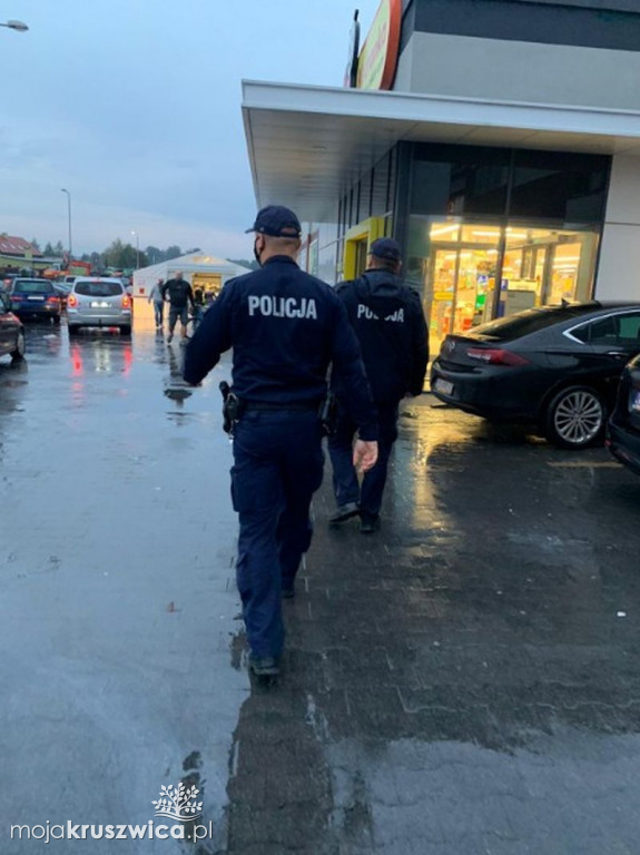  Pierwsze mandaty w naszym powiecie już wystawione. Ukarano do tej pory 19 osób [ZDJĘCIA]