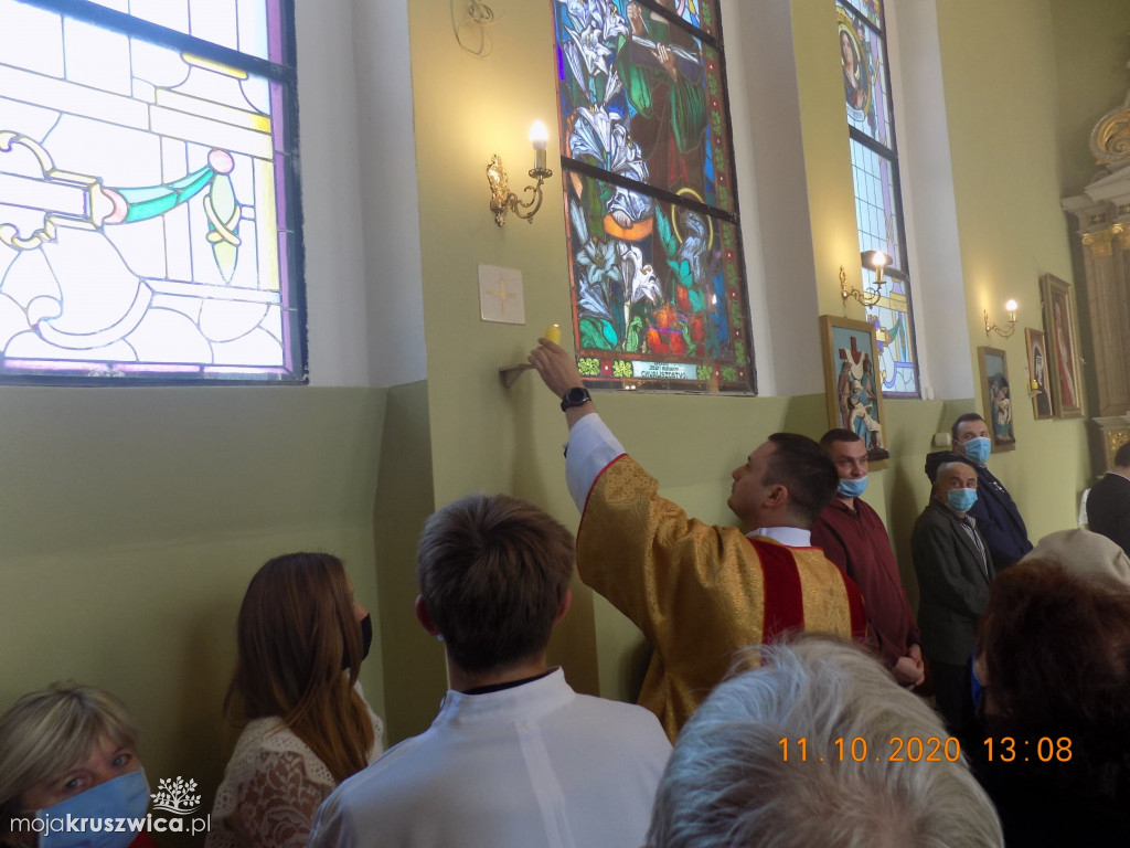 Chełmce: Poświęcono kościół św. Katarzyny Aleksandryjskiej [ZDJĘCIA]