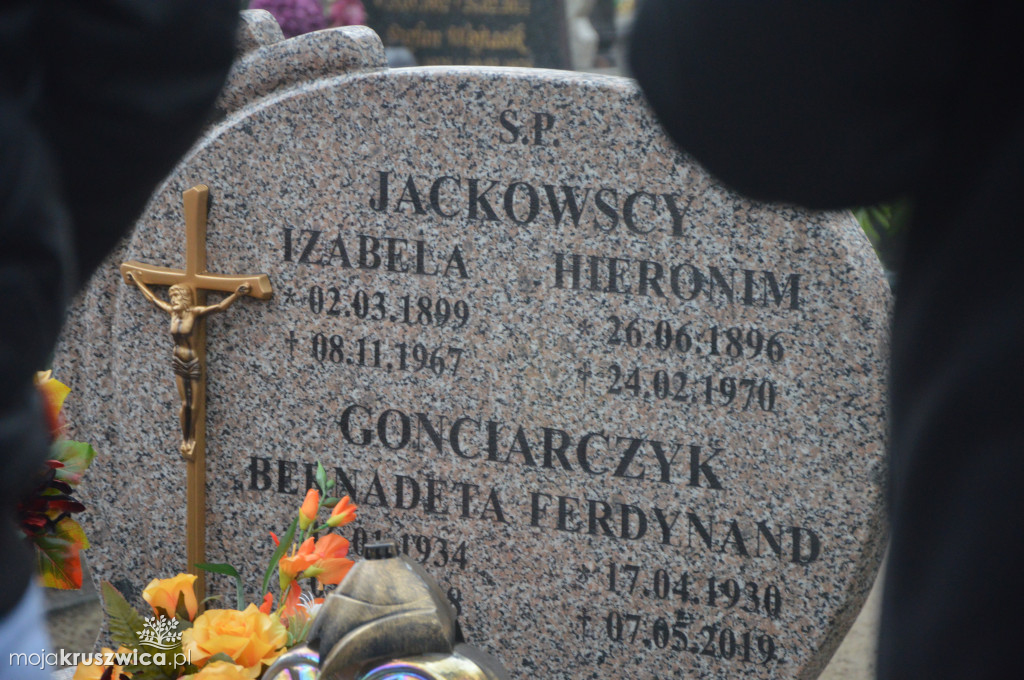 Znakowanie grobu Powstańca Wielkopolskiego Hieronima Jackowskiego
