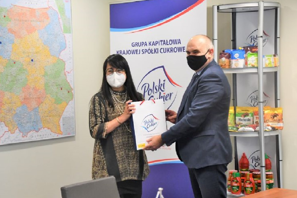 Indonezyjsko-polska współpraca. Ambasadorka Siti Nugraha Mauludiah spotkała się z Markiem Derezińskim