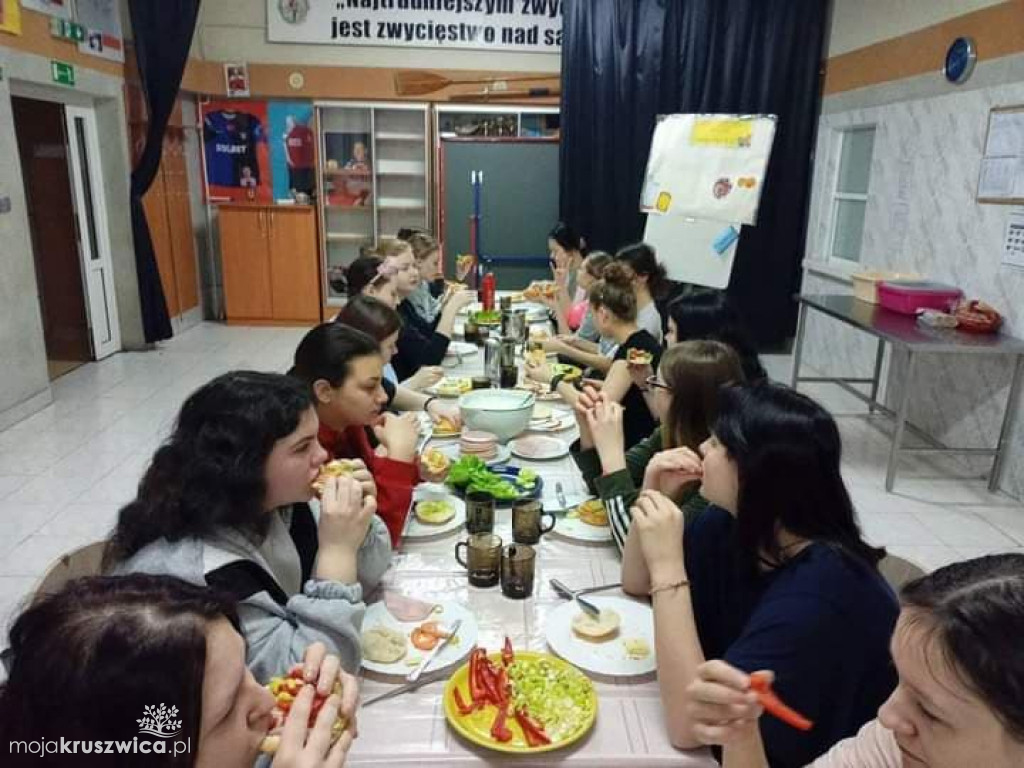Europejski Dzień Zdrowego Śniadania w Młodzieżowym Ośrodku Wychowawczym [ZDJĘCIA]