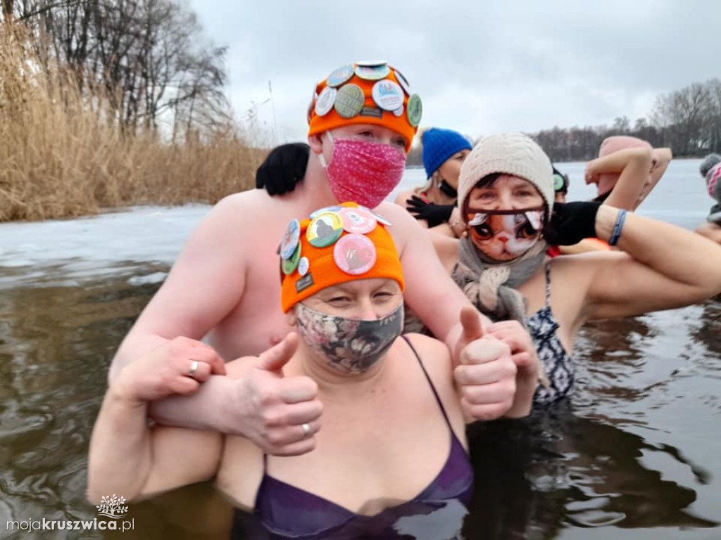 Weekendowe morsowanie w Łagiewnikach