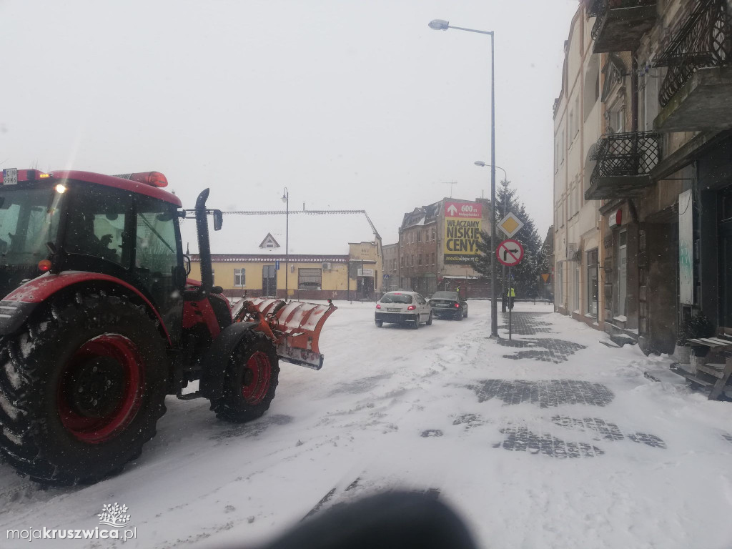 Policja kieruje ruchem