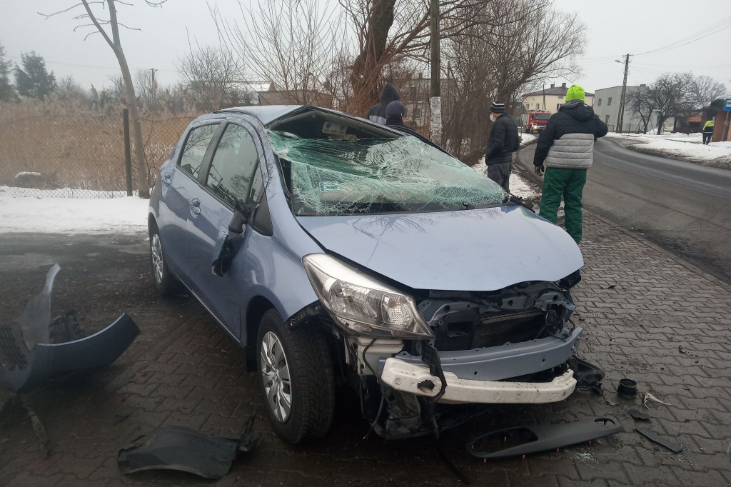 Z ostatniej chwili: Sławsk Wielki.  Jedna osoba poszkodowana w wypadku drogowym [ZDJĘCIA]